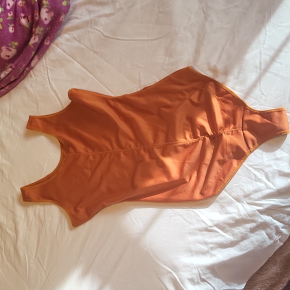 Orange bodysuit - Picture 2 of 2